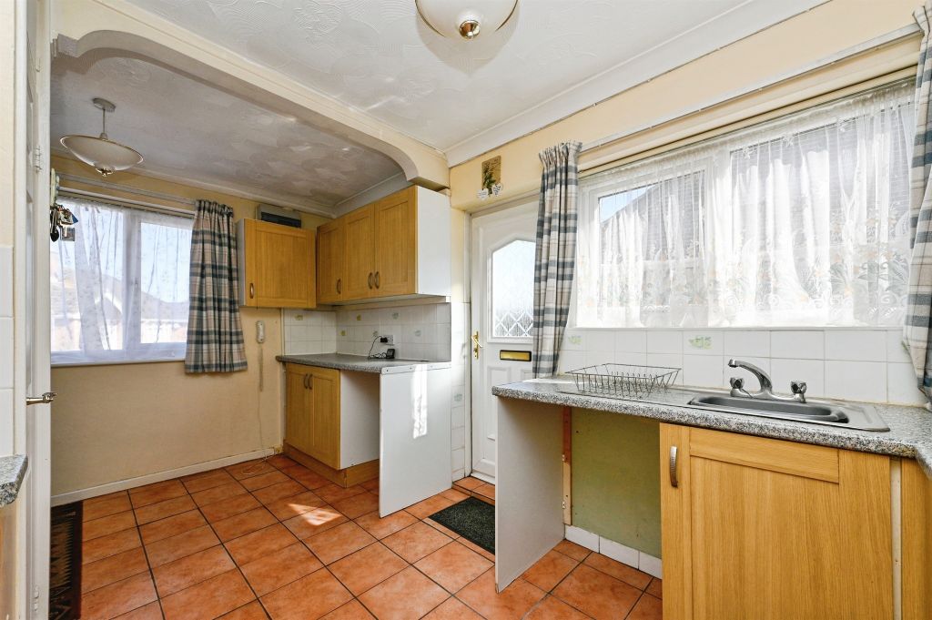 Property photo 3 of 14