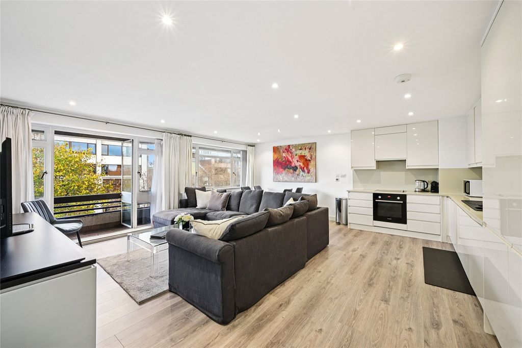 Property photo 3 of 16 Picture No. 09