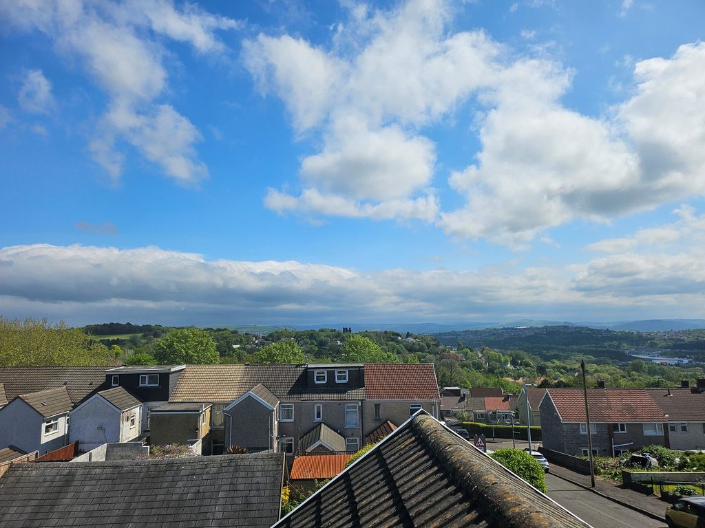 Property photo 2 of 18 Img_0783