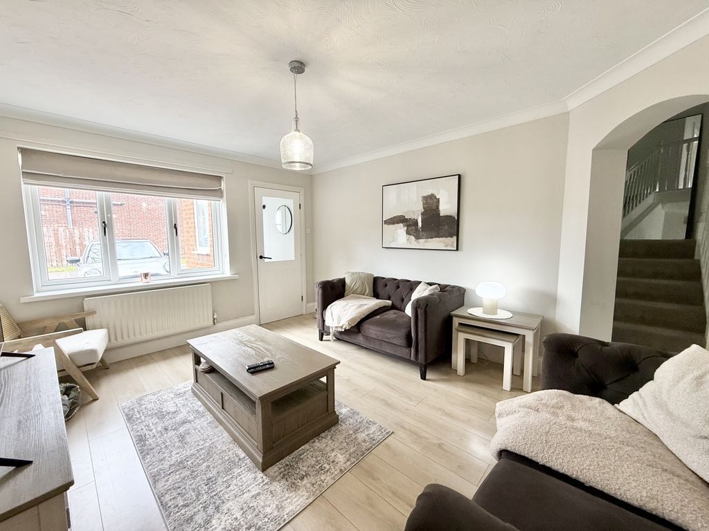 Property photo 3 of 23 Img_8907