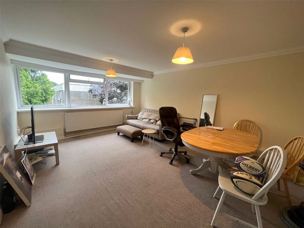 Property photo 3 of 7 Picture No. 13