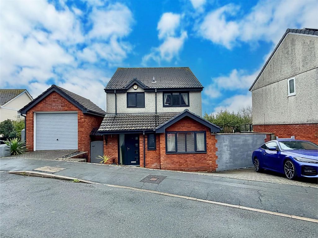 Property photo 1 of 17 7.Jpeg