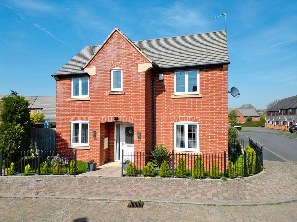 Property photo 1 of 21