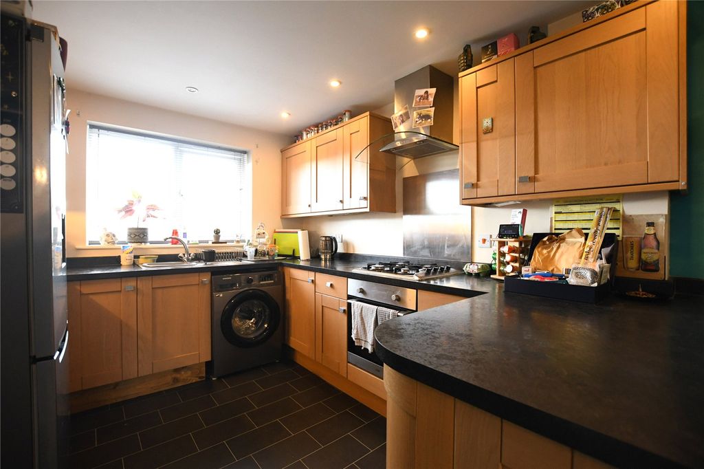 Property photo 3 of 13 Picture No. 11