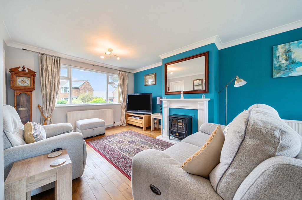 Property photo 3 of 22 1370654-6-68F0cc6...