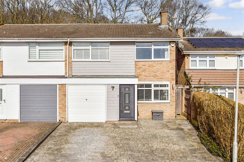 Property photo 3 of 17 Front Safe To Use