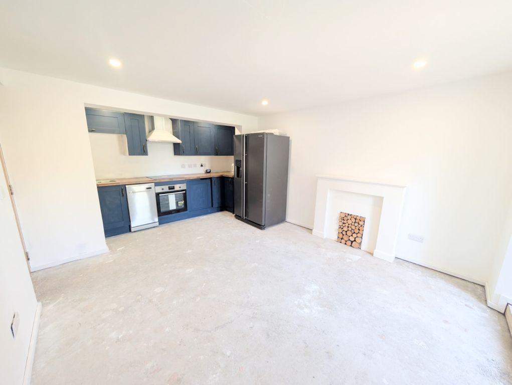 Additional image 4 of 2 bed flat for saleCaledonia Road, Saltcoats KA21