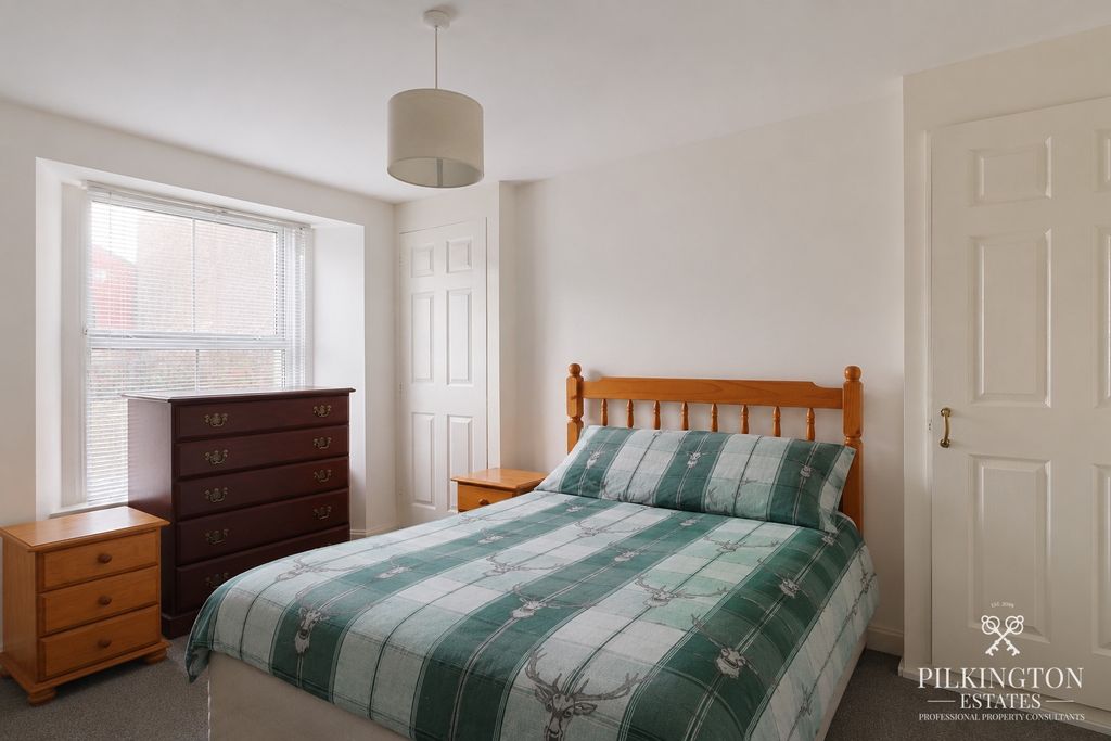 Property photo 3 of 10 5229474
