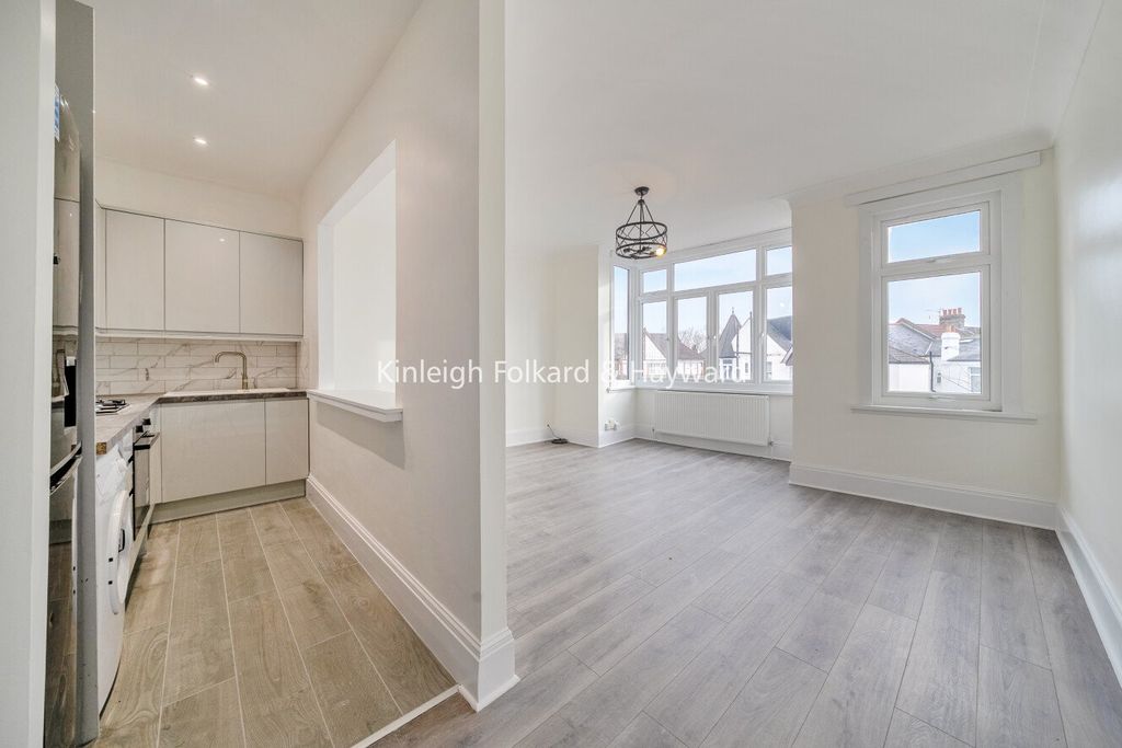 Property photo 1 of 11 Picture No. 04