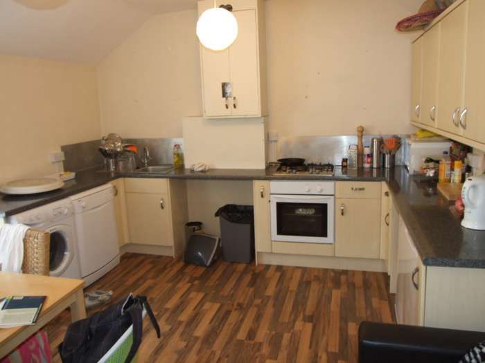 Property photo 2 of 6