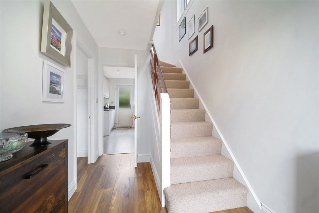 Property photo 2 of 17 Picture No. 05