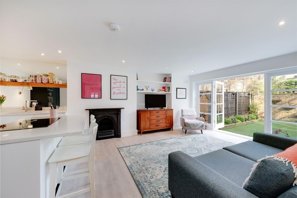 Property photo 2 of 19 54333 Hi Res (8).Jpg