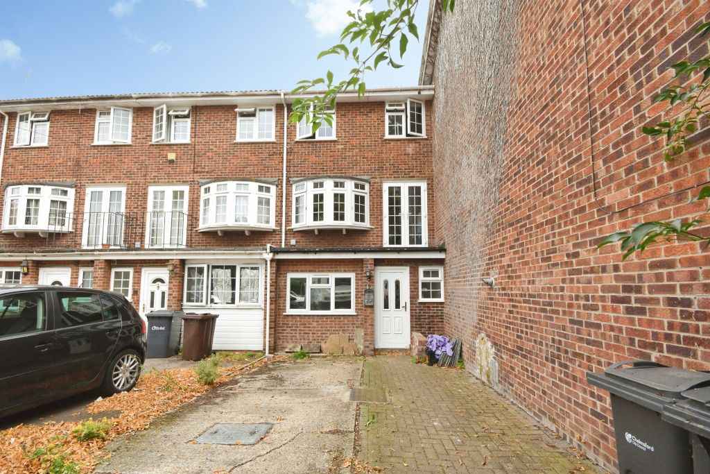 Property photo 1 of 17