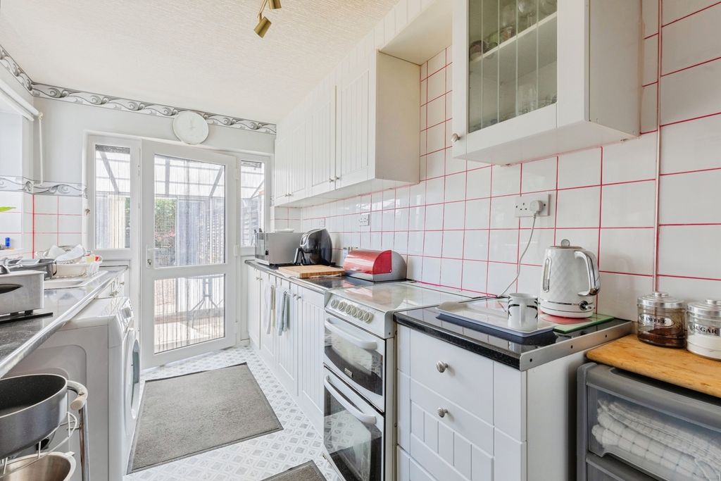 Property photo 3 of 20 Pbox-Img.Jpg