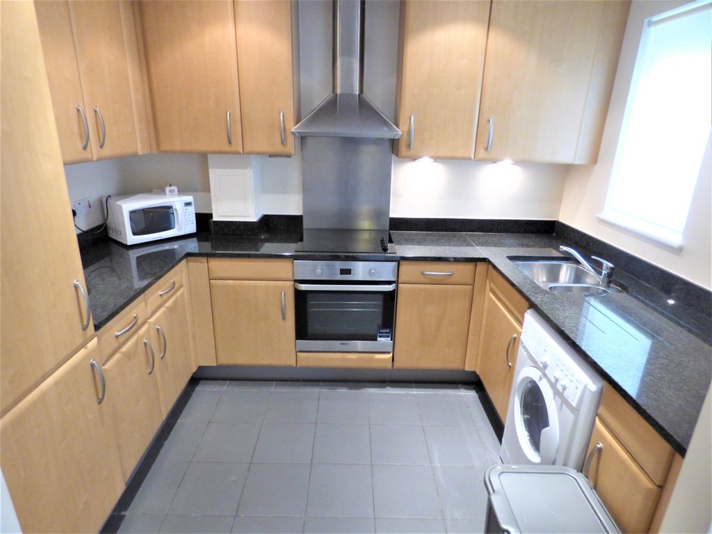 Property photo 2 of 16
