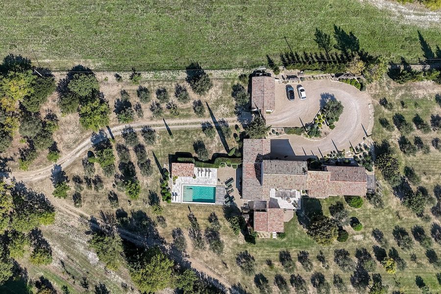 Property photo 3 of 30