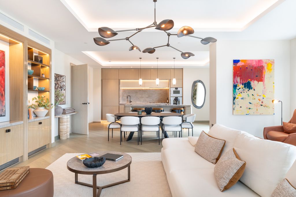 Property photo 2 of 17 Living Room