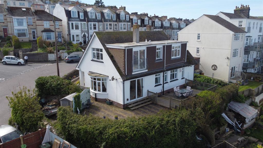 Property photo 2 of 19 Dji_0928.Jpg