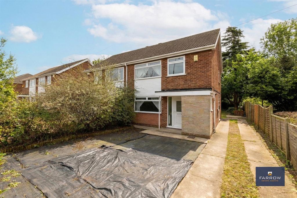 Property photo 1 of 21 Front