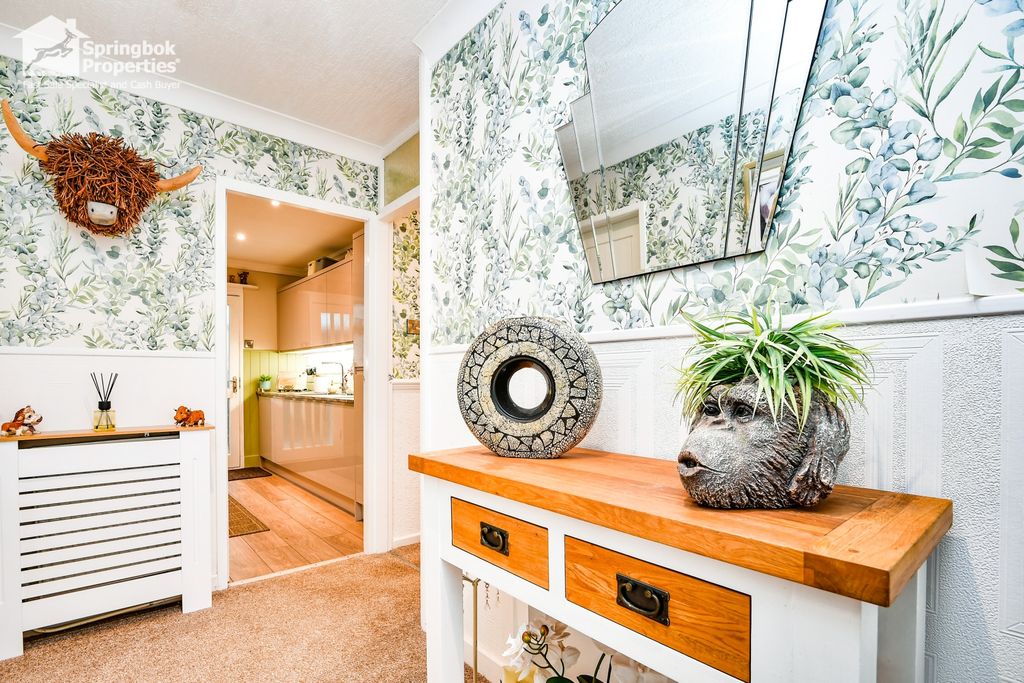 Property photo 2 of 16 Image 1