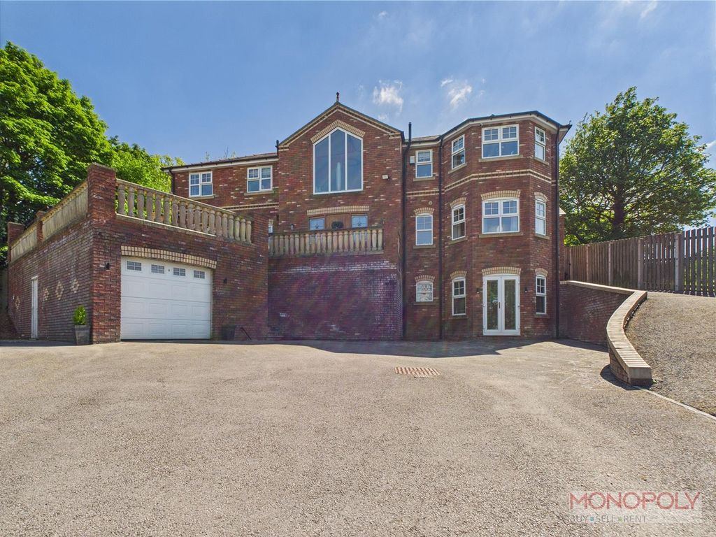 Property photo 1 of 25 Cam03815G0-Pr0250-Still027.Jpg
