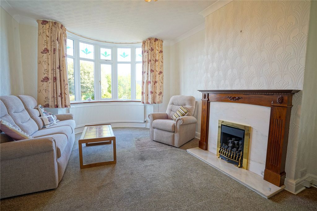 Property photo 3 of 12 Picture No. 06