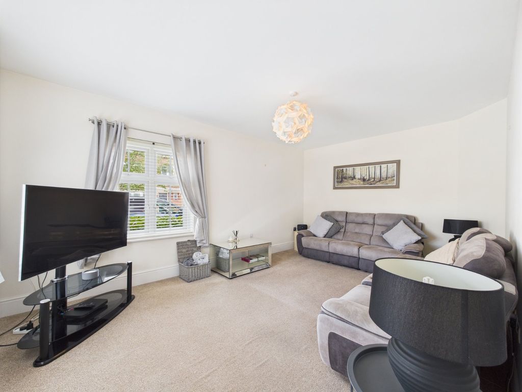 Property photo 2 of 19 Picture No. 02