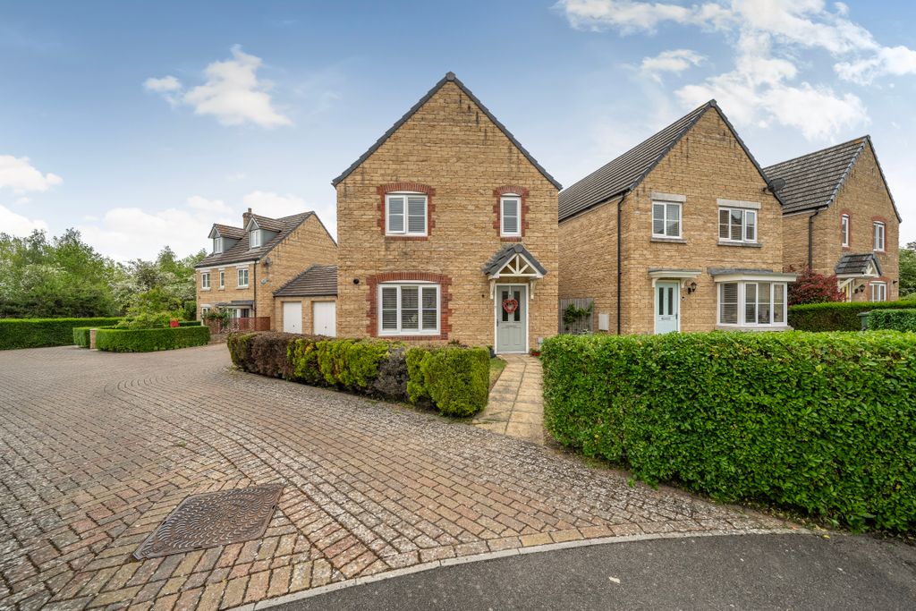 Property photo 1 of 20 1450722269F07d69Bb8A0