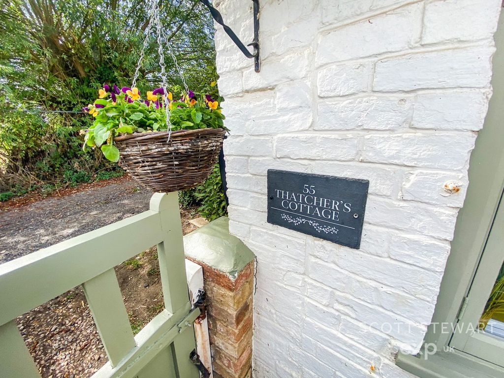 Property photo 3 of 13
