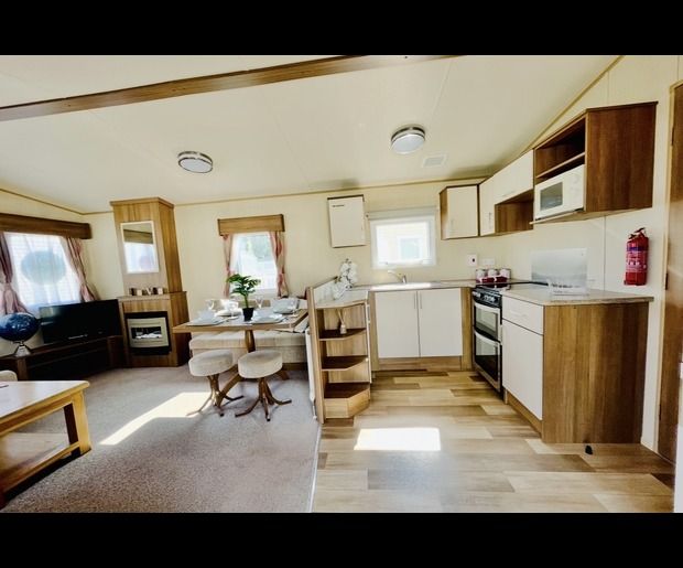 Property photo 3 of 5 Abi Summerbreeze Kitchen 620x515