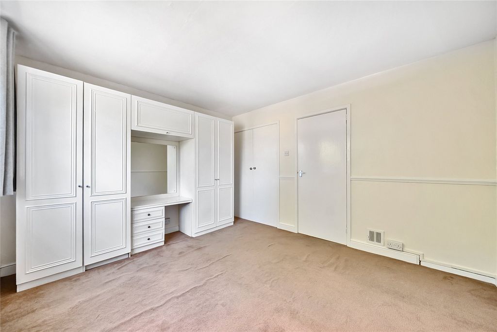 Property photo 3 of 10 Picture No. 09