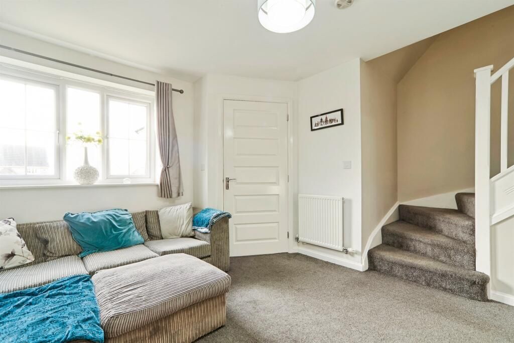 Property photo 2 of 13 Image