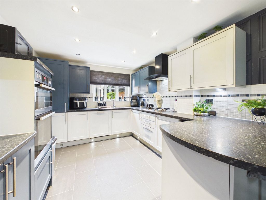 Property photo 3 of 14 Picture No. 03