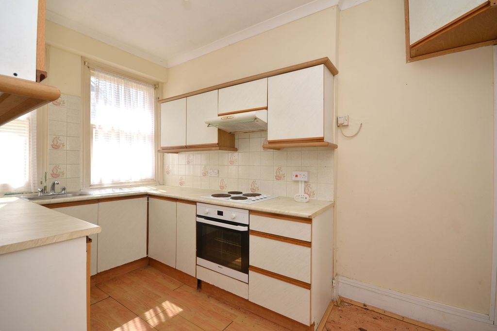 Property photo 3 of 15