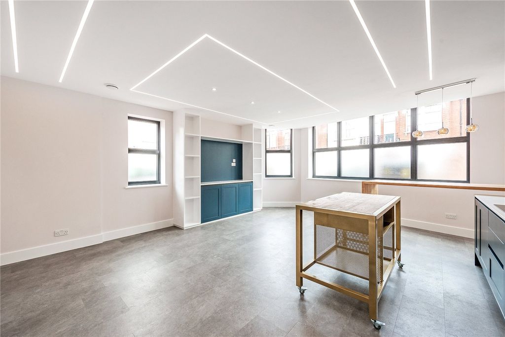 Property photo 1 of 14 Picture No. 07