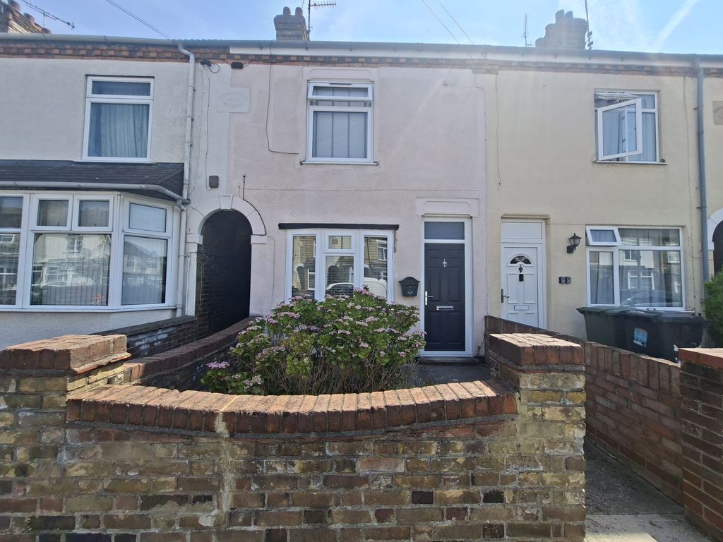 Property photo 1 of 4