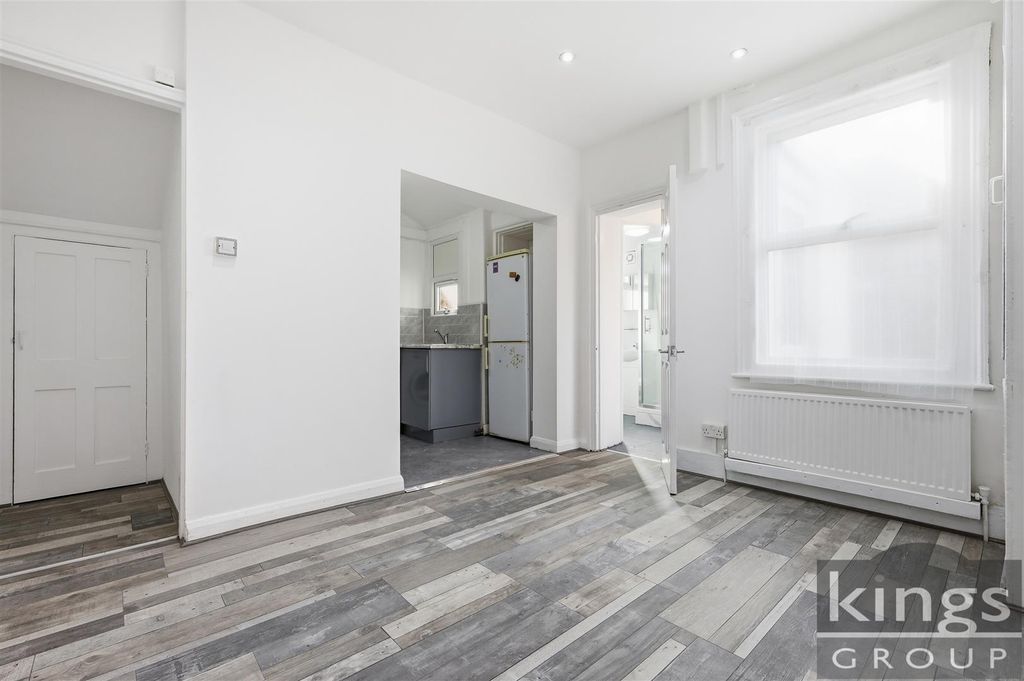 Property photo 3 of 21 Img_7635.Jpg