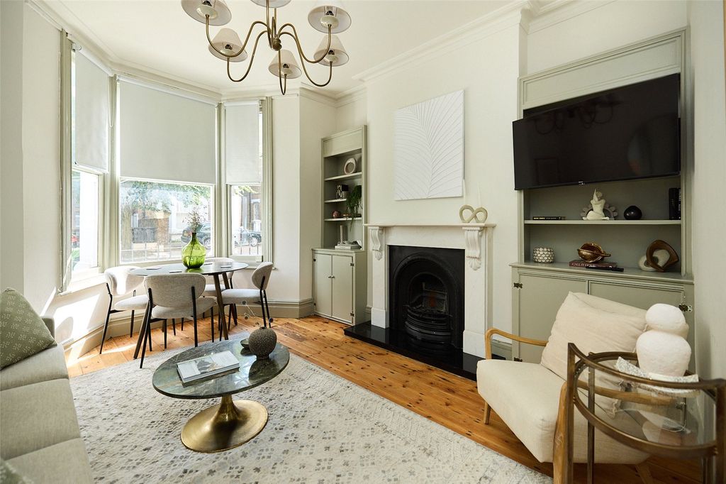 Property photo 1 of 36 Reception Room