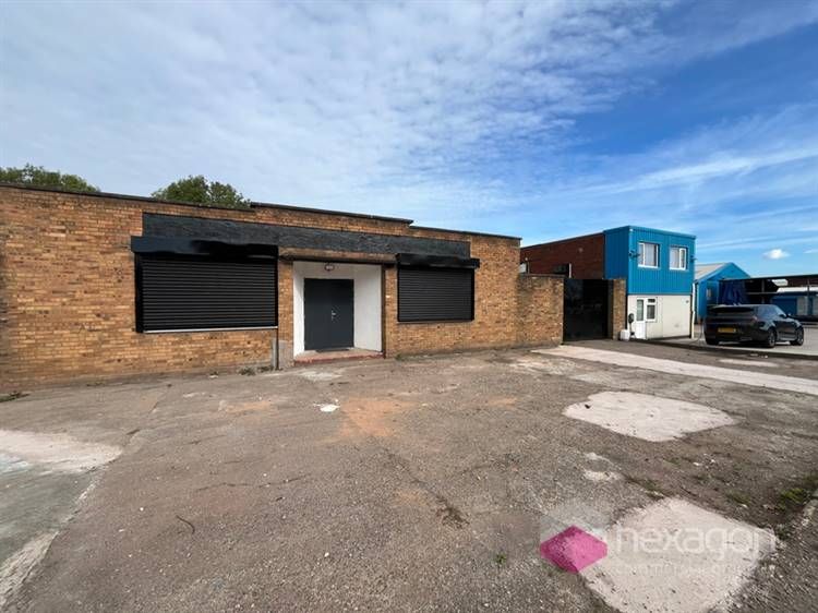 Property photo 1 of 8