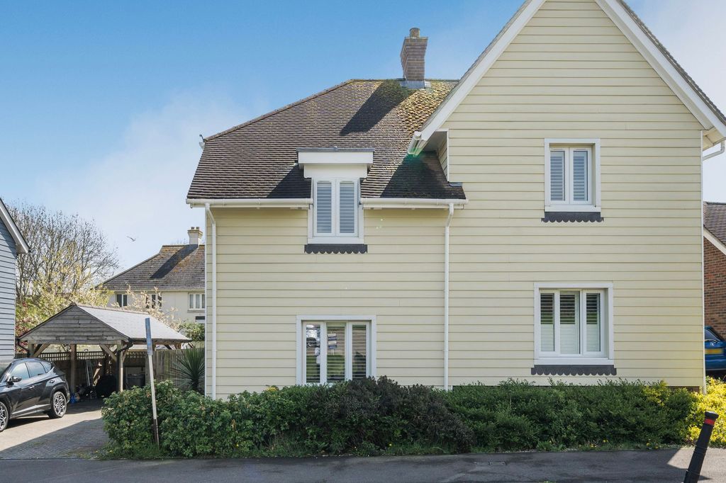 Property photo 1 of 12 Front Elevation