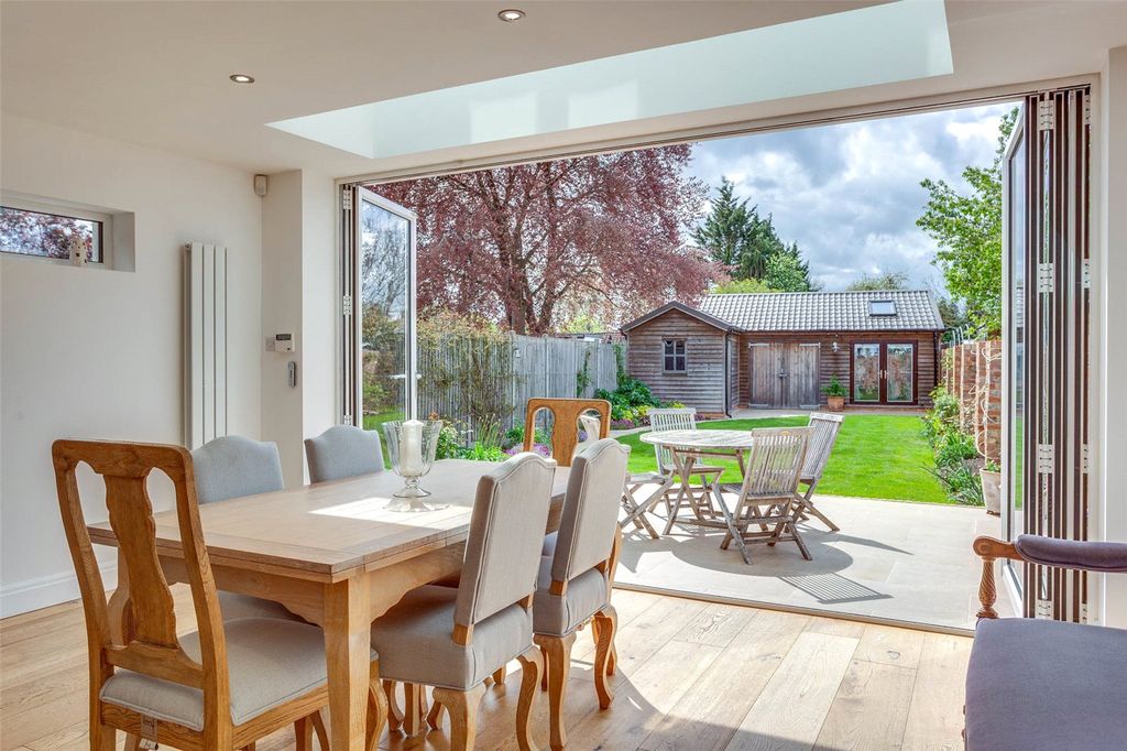 Property photo 3 of 17 Picture No. 20