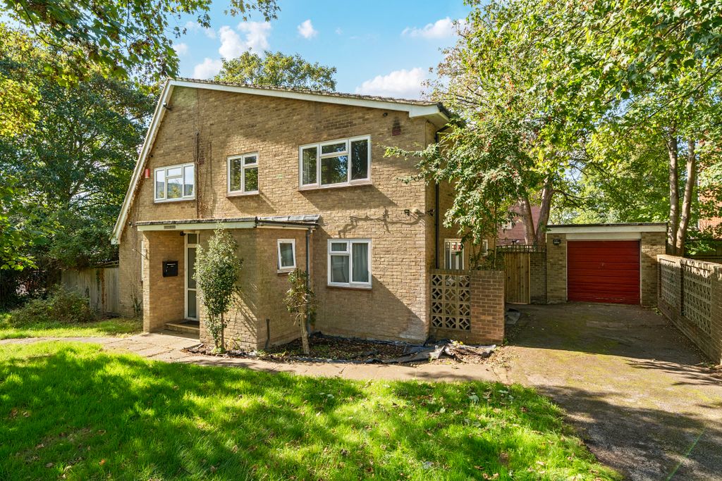 Property photo 1 of 9