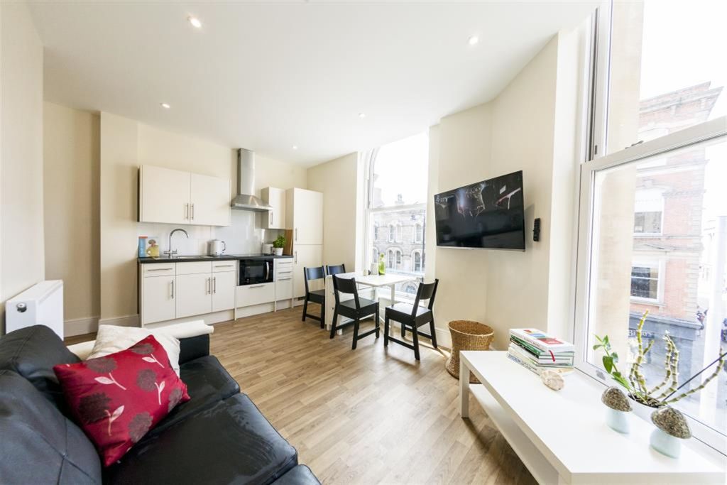 Property photo 1 of 20 (Main)