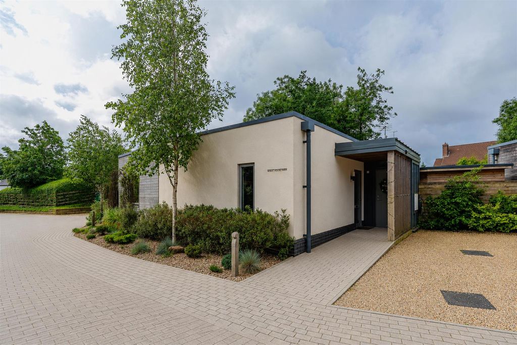 Property photo 1 of 24 Great House Farm External.Png
