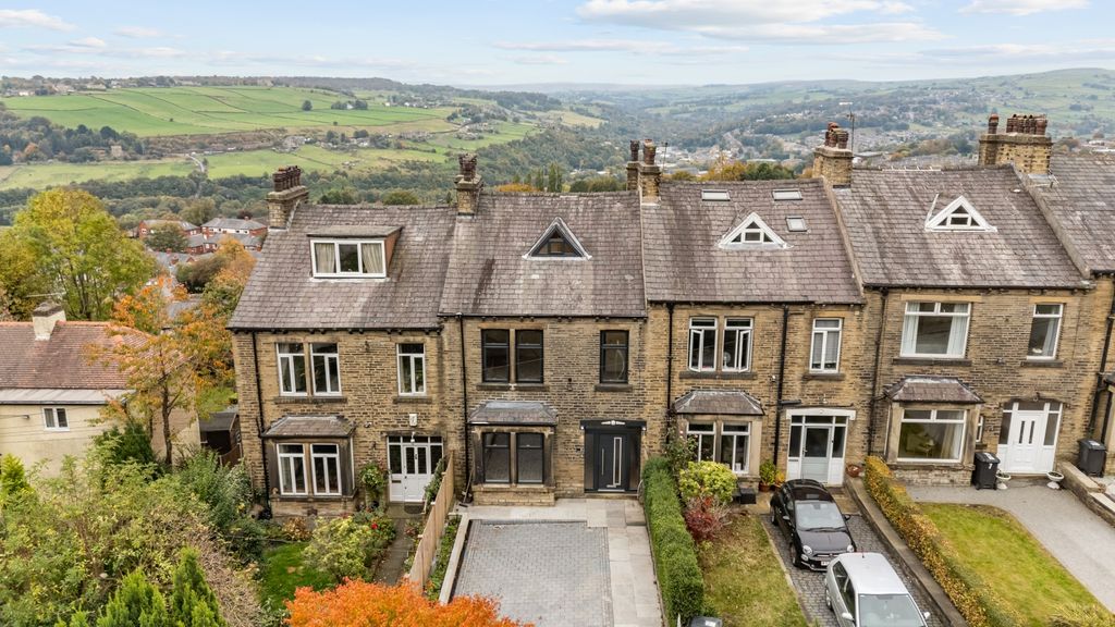 Property photo 2 of 38 Ariel View Front