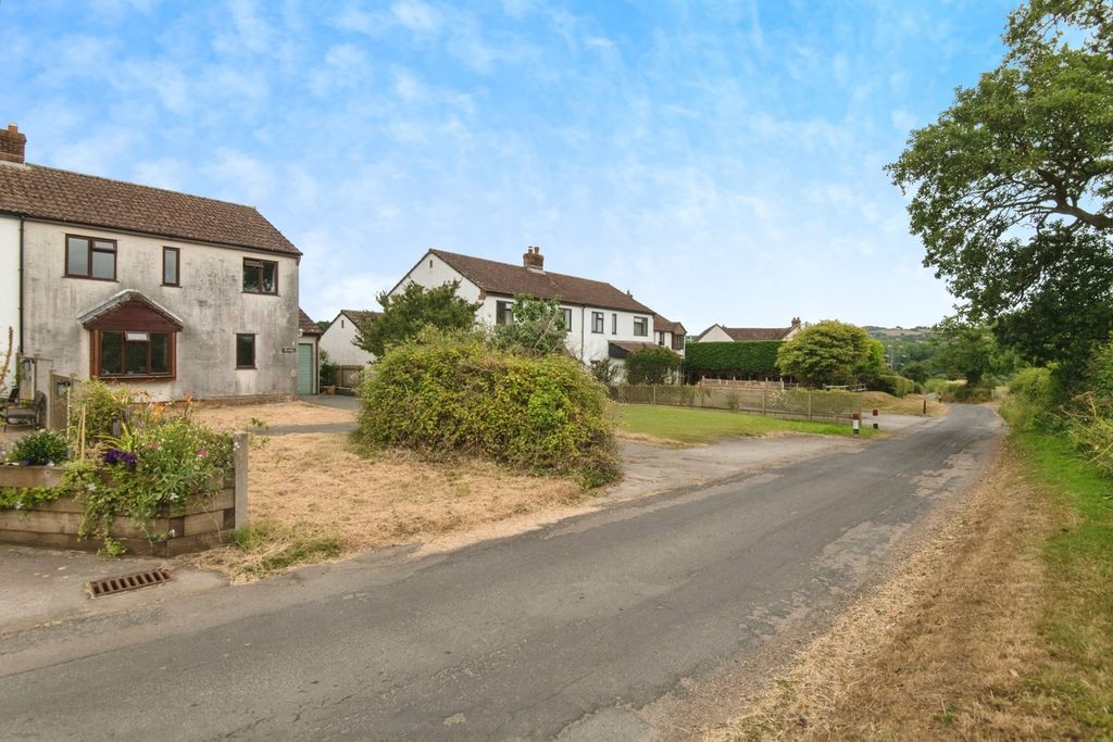 Property photo 1 of 17 Photo
