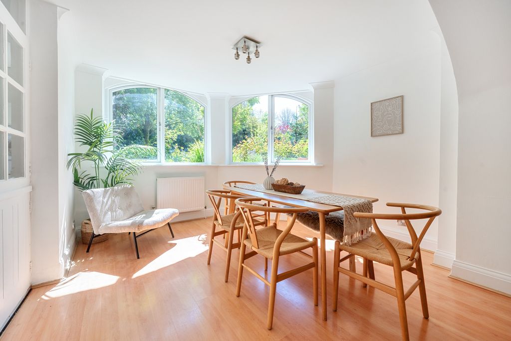 Additional image 7 of 3 bed flat for saleGarden Flat, Sambourne, Sea Walls Road, Bristol BS9