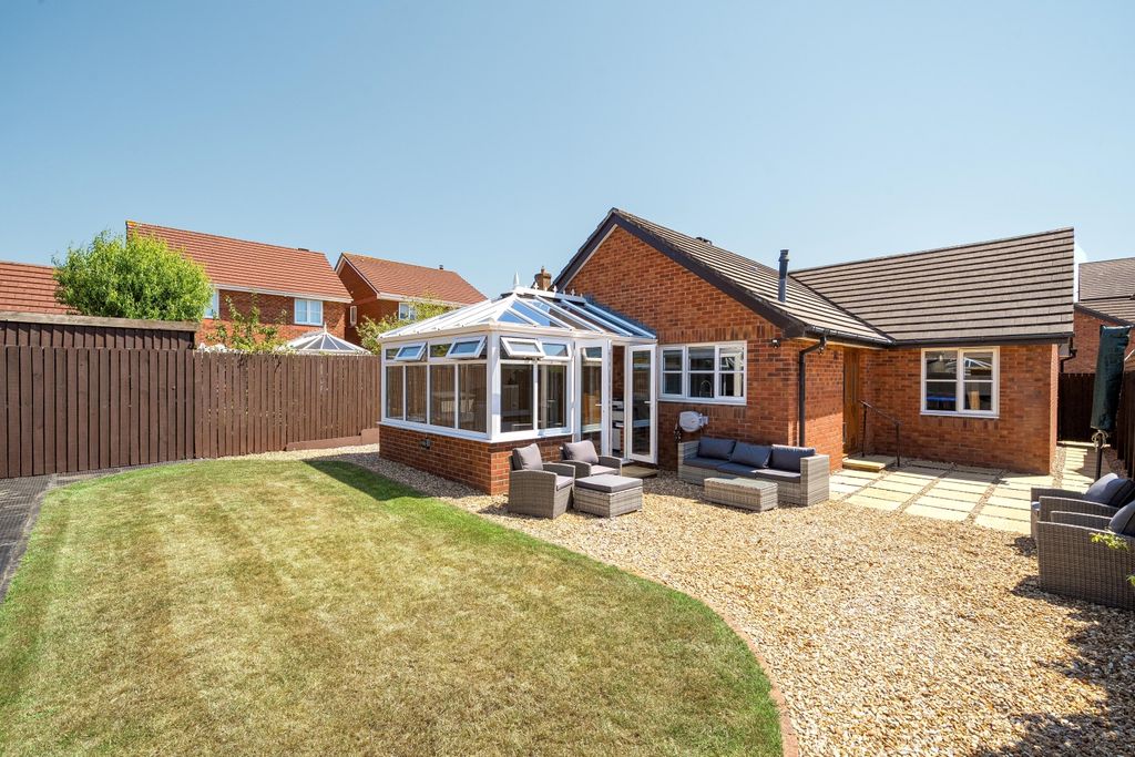 Property photo 1 of 21 1488888 (4)