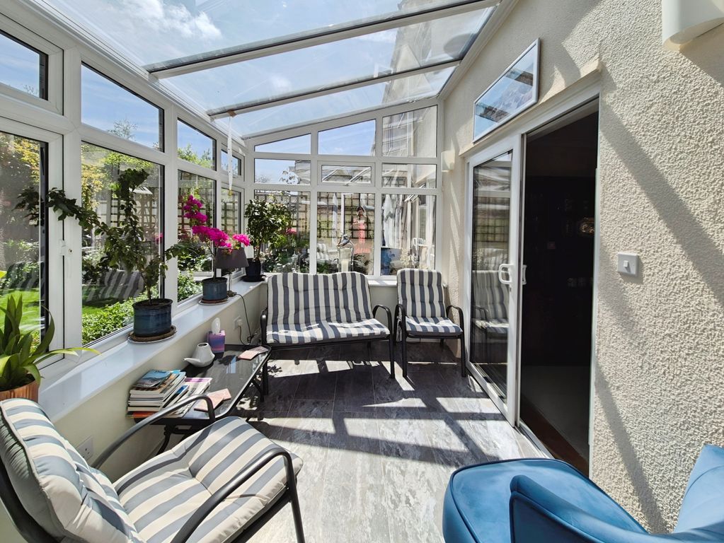 Property photo 3 of 29 87E5E173-1000027486