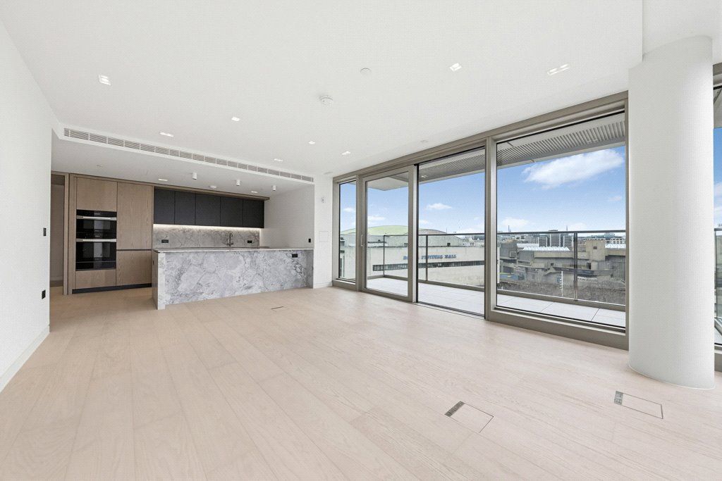 Property photo 3 of 12 Belvedere Road